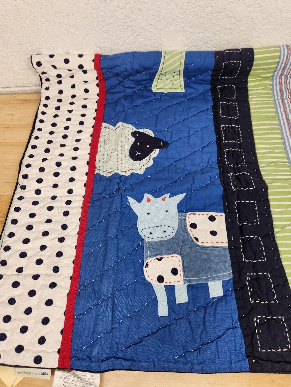 Pottery Barn Kids Farmpatch Crib/ Toddler Quilt 50x36 NOS Farm Yard Animals